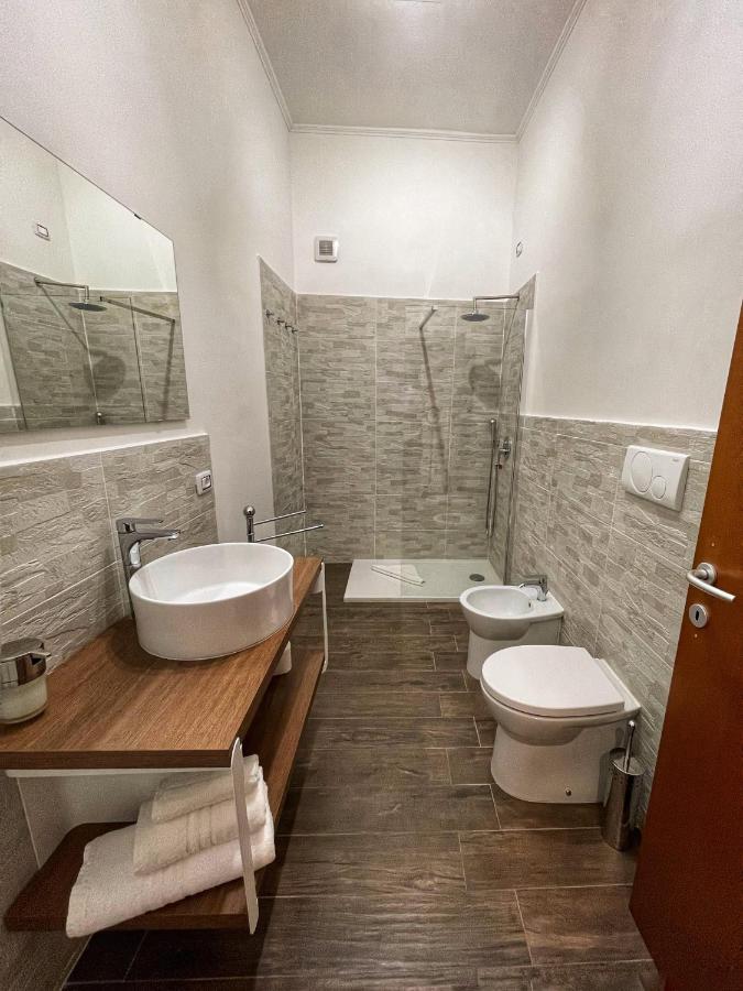 Banus Rooms Cagliari Exterior foto
