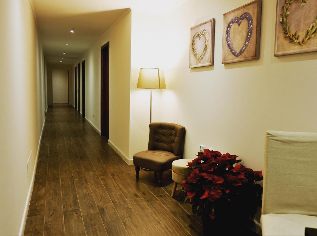 Banus Rooms Cagliari Exterior foto
